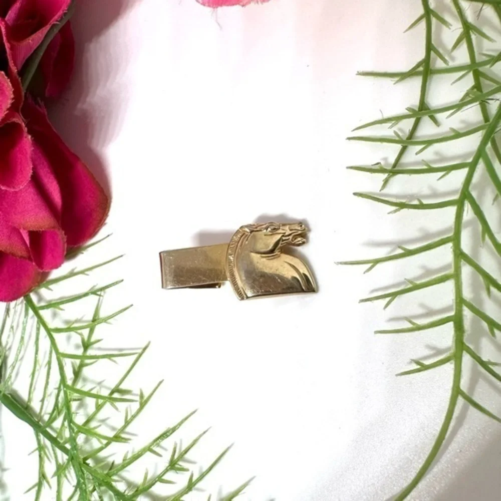 VINTAGE⚜️Medieval Horse Tie Clip By Hickok USA